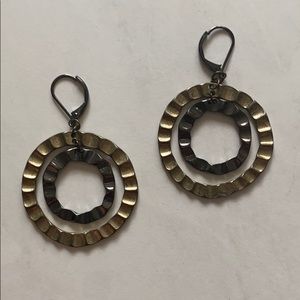 Circle earrings